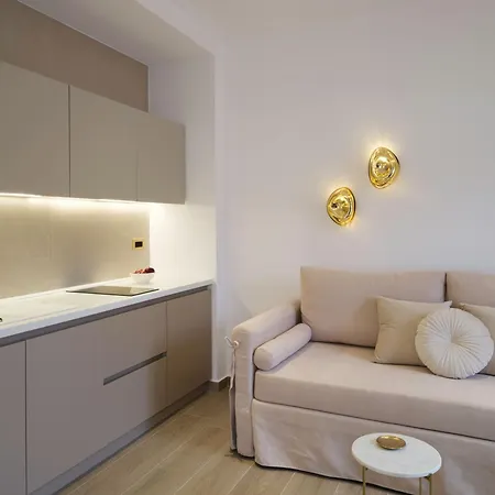 Golden Luxury *
